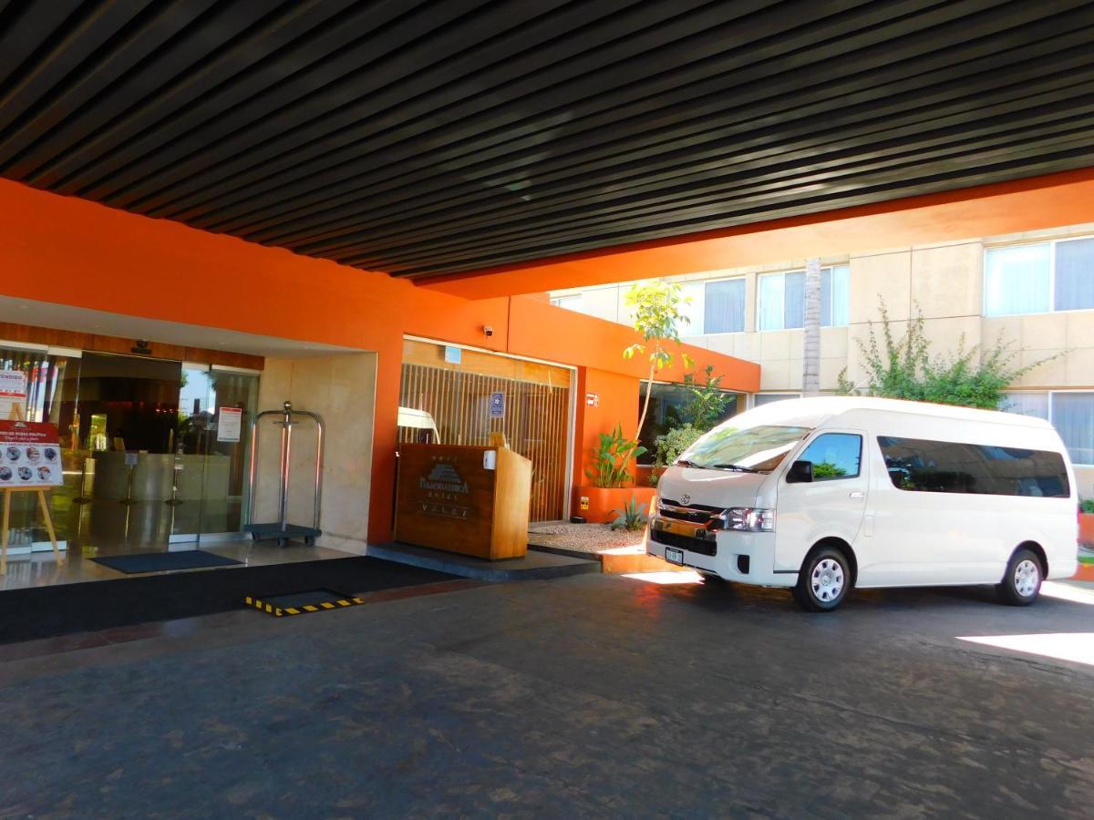 טיחואנה Hotel Palacio Azteca מראה חיצוני תמונה