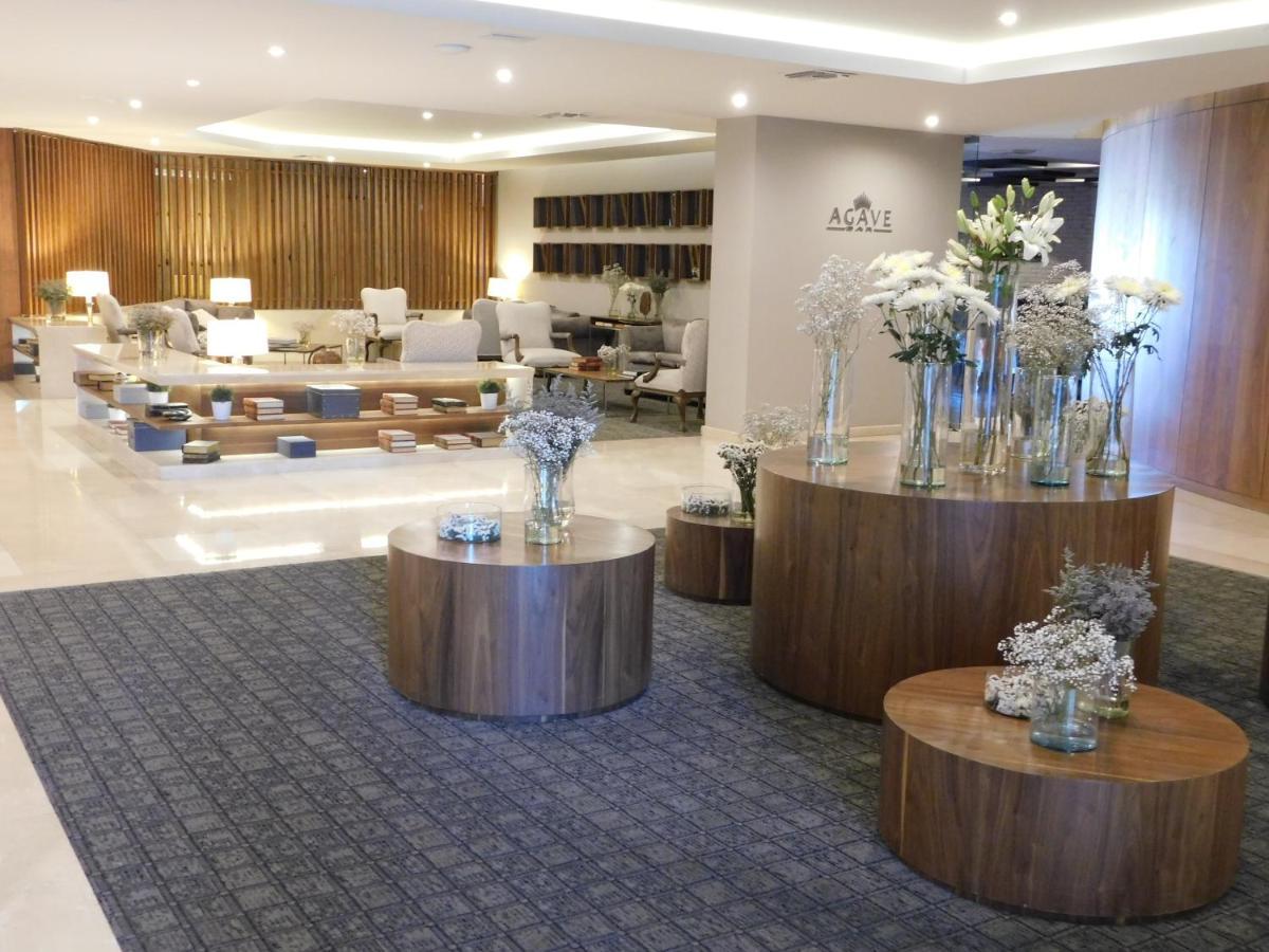 טיחואנה Hotel Palacio Azteca מראה חיצוני תמונה